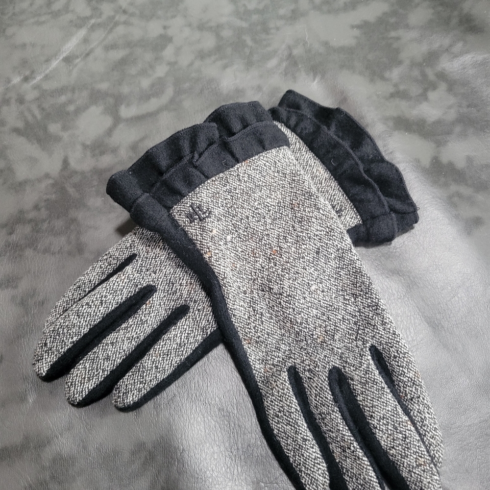 NEW Ralph Lauren wool gloves